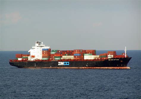 zim china container ship.